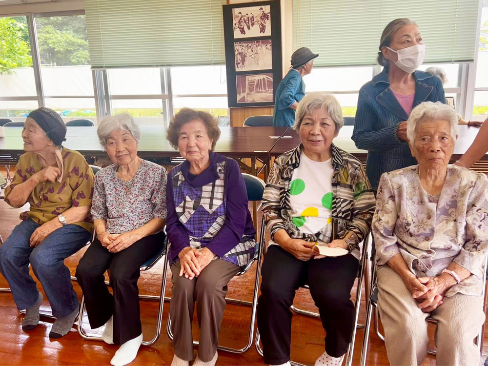 Senior women in Okinawa Senior women in Okinawa